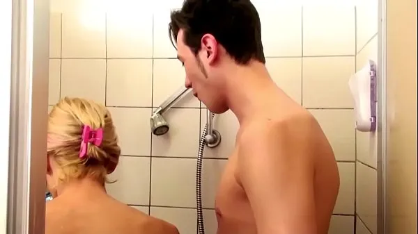 Büyük German Step-Mom help Son in Shower and Seduce to Fuck en iyi Videolar