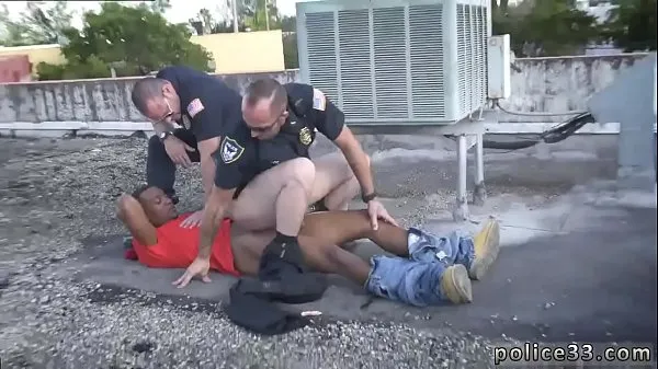Большие Полиция черный гей секс фильм задержан взлом и проникновение подозреваемый лучшие видео