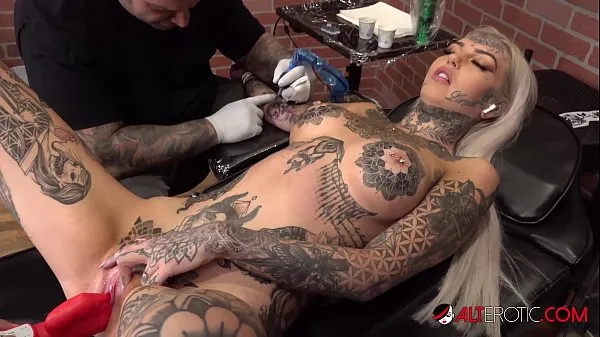 Big Amber Luke masturbates while getting tattooed best Videos