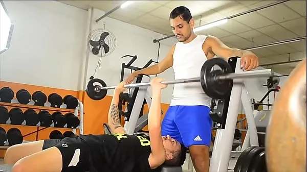 Big PERSONAL TRAINER SAFADO EATS YOUR CUSTOMER IN THE MIDDLE OF THE ACADEMY best Videos
