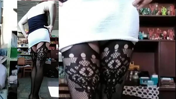 Big Bas transexuels avec porte-jarretelles et mini blanc meilleures vidéos