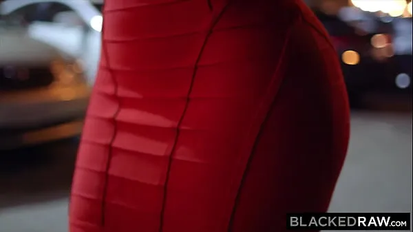 Big BLACKEDRAW Curvy Brunette Violet takes on the biggest BBC best Videos