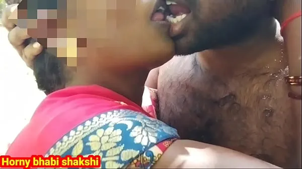 Big Sexy tamilische junge Frau Training im Wald mit Küssen, Fingern und Ficken mit Fremden besten Videos